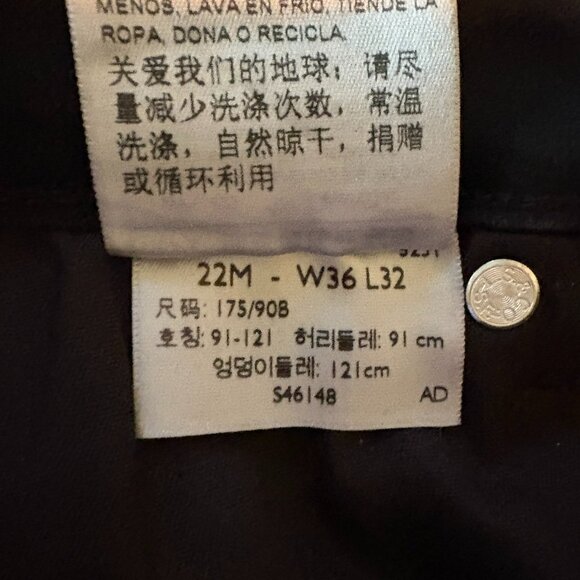 Levi Strauss Signature Straight Black denim Jean 22M NWT - Picture 5 of 7